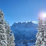 Ecureuil à - Portes Du Soleil Appartement *