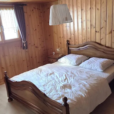 Ecureuil à - Portes Du Soleil Appartement Champoussin